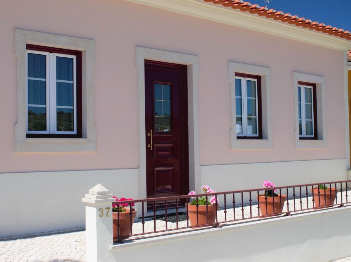 فيلا A Casa Da Avo Ana Arneiro das Milharicas المظهر الخارجي الصورة